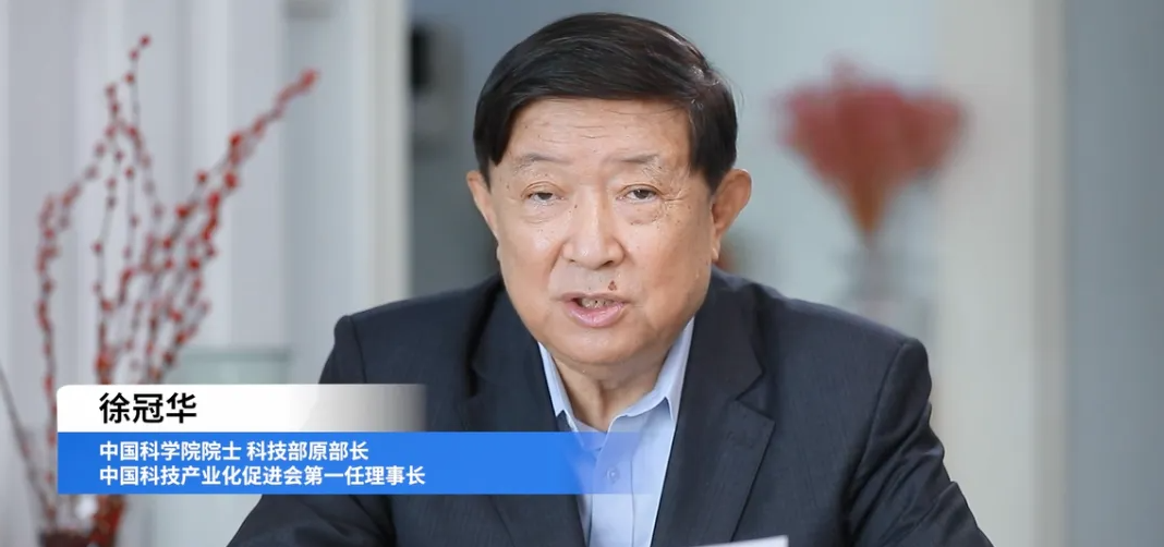 回顧 | 第六屆中國(guó)連鎖節(jié)總論壇“解讀”版擎出 揭示中國(guó)連鎖產(chǎn)業(yè)高質(zhì)量發(fā)展密碼