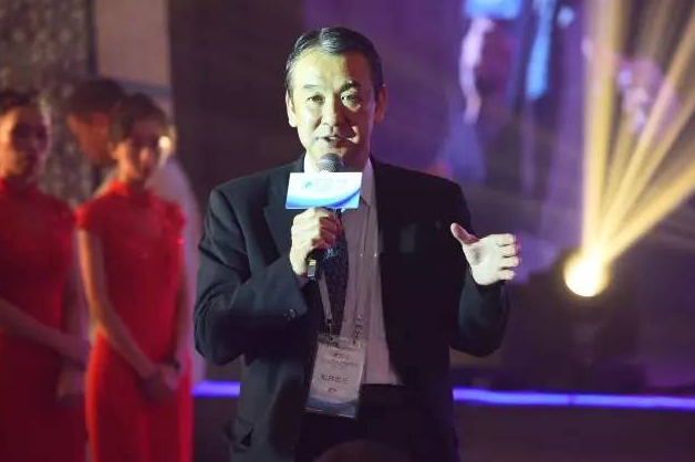 首屆中國(guó)連鎖節(jié)：連起世界，鎖住未來(lái)！2018.6.10再會(huì)！ 