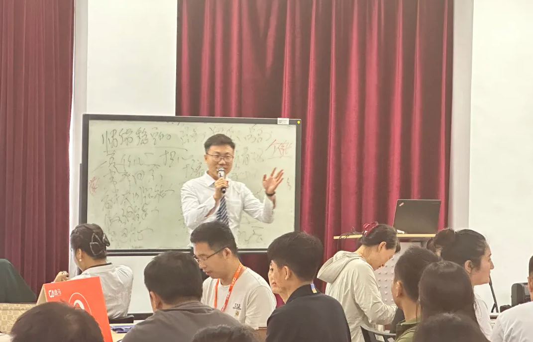 逸馬《金牌店長訓練營》—鄭州站圓滿落幕，助力門店盈利和人才發(fā)展