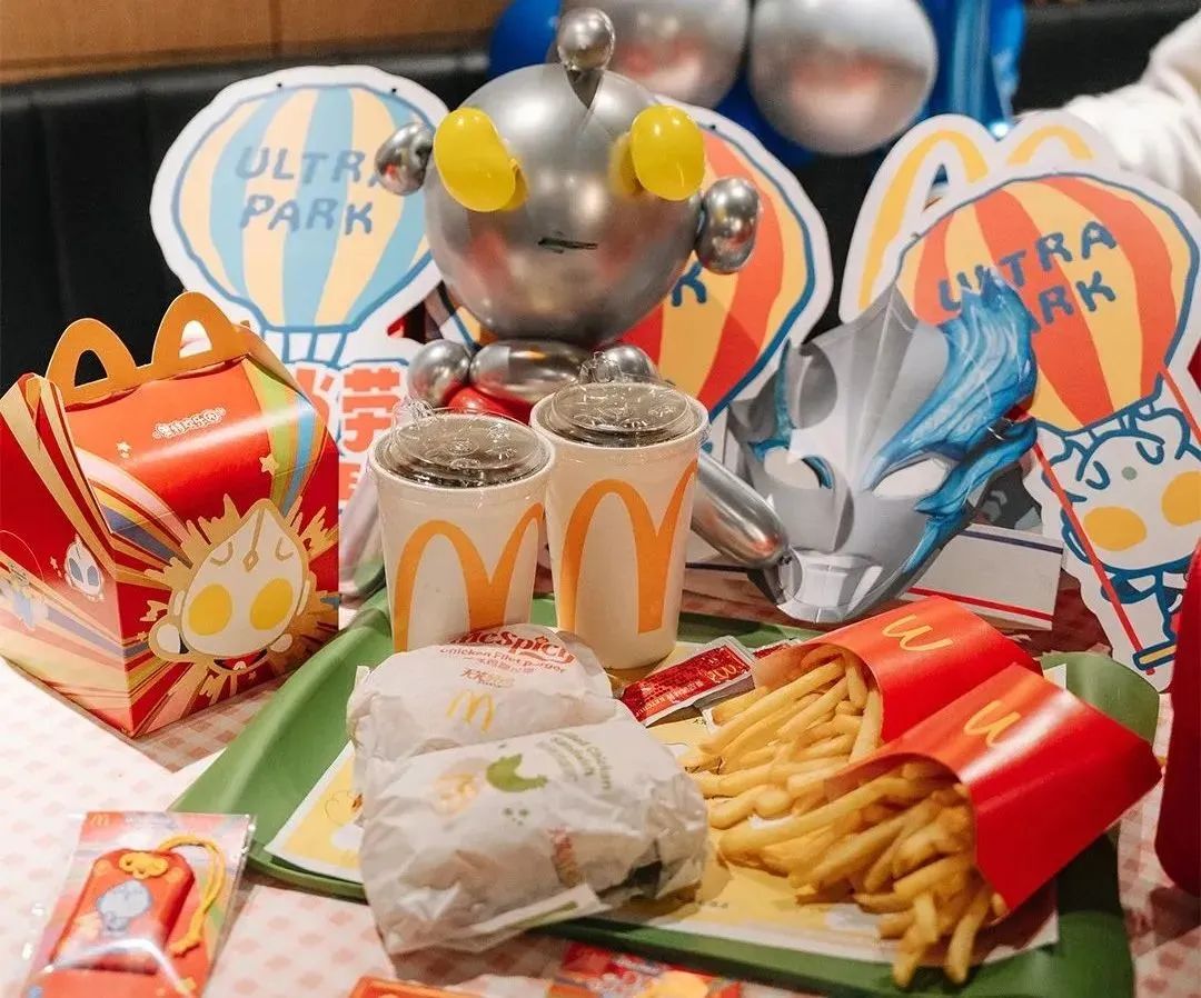 連鎖餐飲運(yùn)營(yíng)與管理：從標(biāo)準(zhǔn)化到數(shù)字化的全鏈條突破