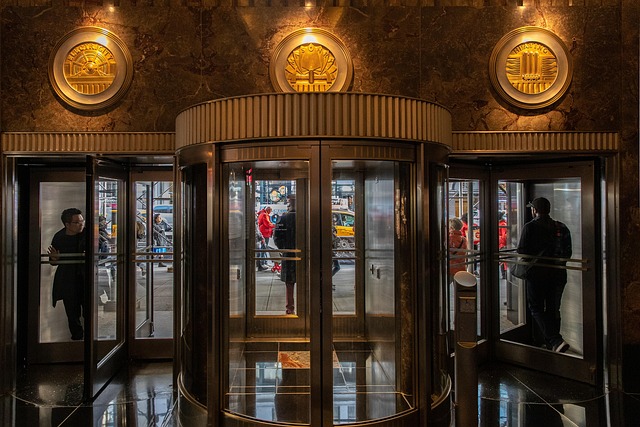 門店經(jīng)營的三個(gè)基礎(chǔ)：選址、人貨場(chǎng)、持續(xù)優(yōu)化