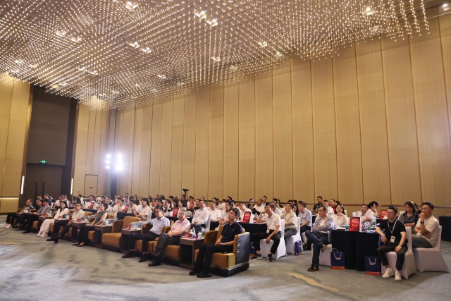 促消費、穩(wěn)就業(yè)、促增長｜逸馬連鎖產(chǎn)業(yè)集團(tuán)城市合伙人大會圓滿落幕