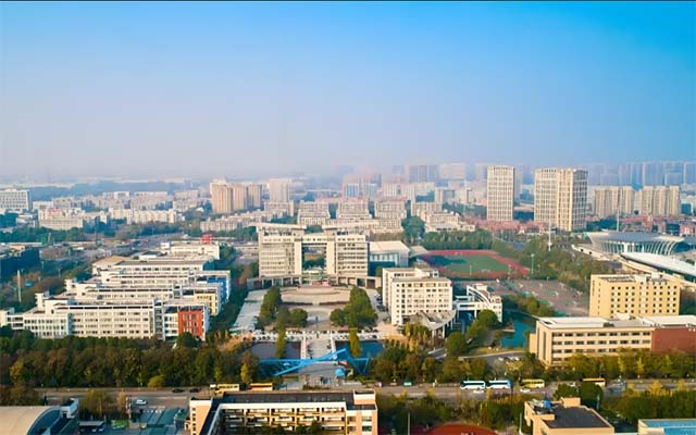 三會(huì)同臺(tái)，聚勢(shì)杭州：2025連鎖產(chǎn)業(yè)年度盛典全議程發(fā)布