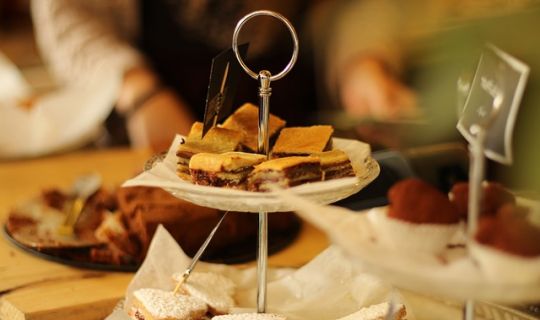 如何有效提升門(mén)店業(yè)績(jī)：策略與實(shí)踐