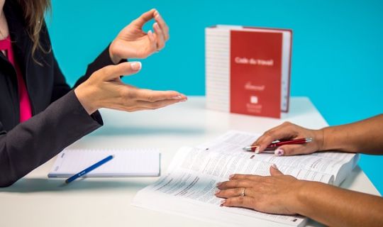 構(gòu)建連鎖標(biāo)準(zhǔn)化體系：打造可復(fù)制的盈利引擎