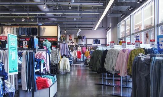 門(mén)店生意慘淡？如何扭轉(zhuǎn)頹勢(shì)（實(shí)體店困境的解決辦法）