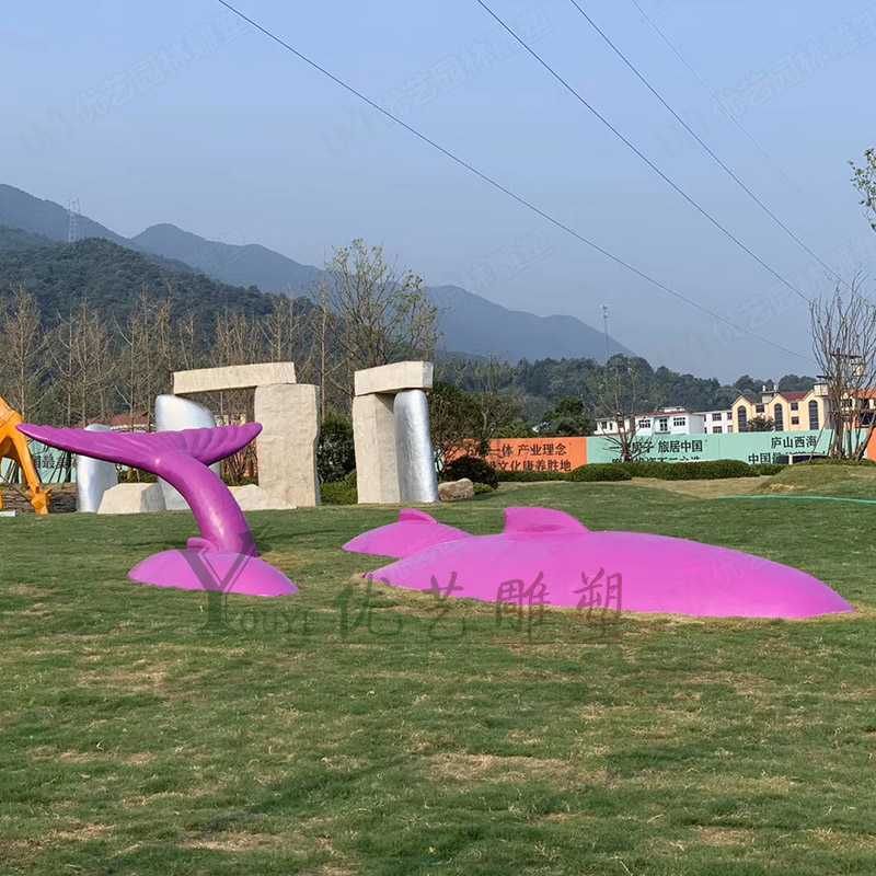 小區(qū)景觀雕塑規(guī)劃時(shí)要注意什么呢？